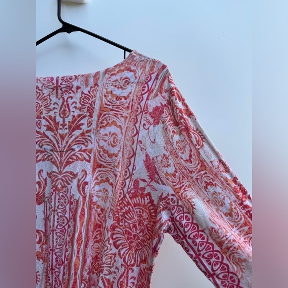 Chico’s Tonic Eclectic Sharkbite Elegance Coral Quarter Sleeve Top Size 3 US XL - Picture 12 of 15